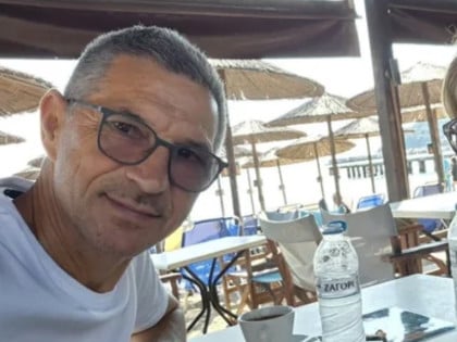 Огласио се  Рајанер о инциденту у којем је Србин умало испао кроз прозор авиона
