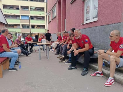 Muk ispred stanice GSS-a Zenica nakon tragedije na Elbrusu: Čekaju vijesti o preživjelima