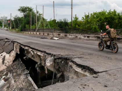 Ukrajina gađala rafinerije duboko u Rusiji, Moskva nastavila napade na luke