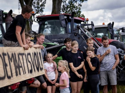 Холандски пољопривредници протестују против плана владе