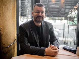 Srbi u BiH i dalje meta Berlina i Londona