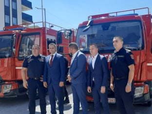 Nova vatrogasna vozila za Foču i Čelinac