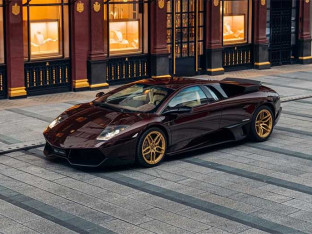 Рјеткост каква се не виђа: Јединствени Ламборгини Мурсиелаго LP 670-4 SV иде на аукцију