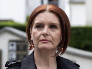 Graorac: Zločini monstruma Elfete Veseli lede krv u žilama