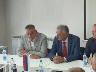 Minić u Nevesinju: Realizujemo značajne investicije i rješavamo decenijski problem