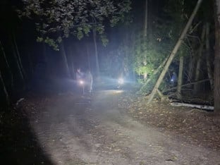 Млади пар кренуо од Бањалуке ка Саници, па се заглавио у минском терену
