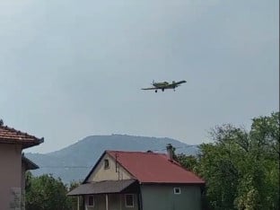 Више пожара на подручју Требиња, ватру гаси и "ер трактор"