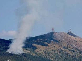 Угашен пожар на Требевићу, екипе сутра провјеравају пожариште