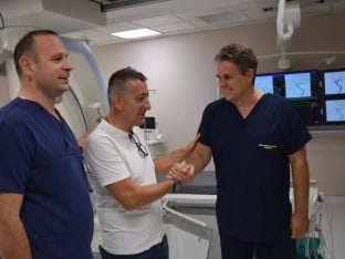 Заједничким снагама спасен живот осмогодишњака из Бањалуке: Љекар се вратио са аеродрома да би га оперисао