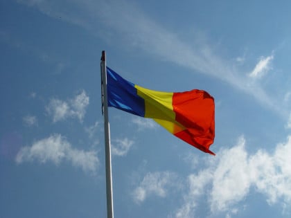 Низак ниво Дунава приморали Румунију на драстичне мјере: Војска експлозивом уклонила стијену због нуклеарне електране