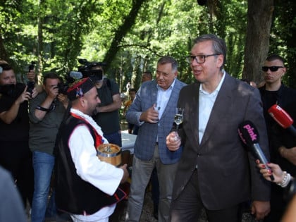 Вучић: Морамо бити изузетно захвални Српској, увек је била уз Србију