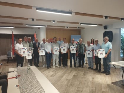 Почасни чинови као знак захвалности за патриотску борбу