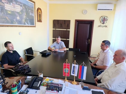Podrška za nove uspjehe: Načelnik Srpca organizovao prijem za Živka Savića