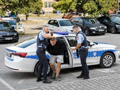 Pali zbog preprodaje oružja za EU: Osumnjičeni iz akcije "Trasa" predat tužilaštvu