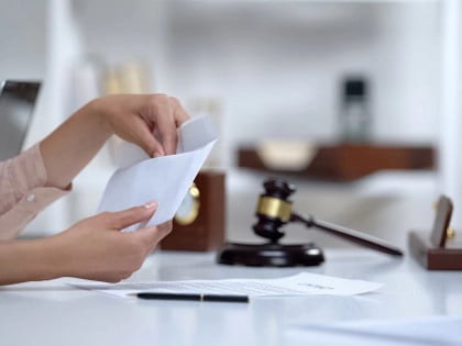 Дужницима за издржавање дјетета пријети и одузимање пасоша: Ево како ће се наплаћивати дуг