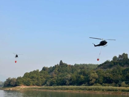 Dramatična situacija kod Jajca: OS BiH povukle helikopter jer se vatra proširila prema minskom području