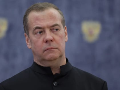 Medvedev: Martens će odgovarati zbog pitanja o ubijanju Rusa