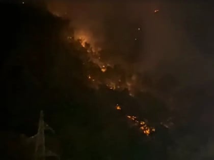 Požar u Novom Goraždu se približava kućama