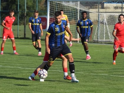 Stević golovima najavio premijerni meč