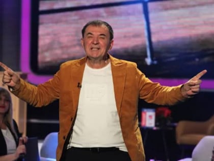 Nakon viralnog snimka sa svadbe Mitar Mirić skočio na top listi