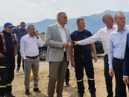Minić posjetio požarište kod Nevesinja: Najavio ulaganje u vatrogasnu opremu