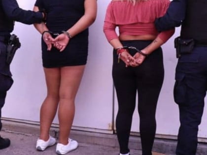 Majka i kćerka uhapšene zbog "pružanja usluga" skidanja crne magije