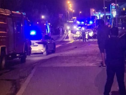 Страховит судар у Младеновцу, једна особа страда, осам повријеђено