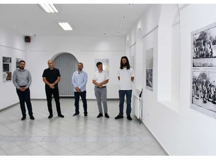 U Zavičajnom muzeju Gradiška otvorena izložba fotografija „Arheološki foto tragovi”