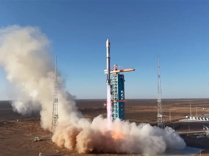 Кина успјела оно што Маск развија годинама: Ракета слетјела усправно (ВИДЕО)