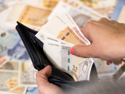 Krediti do 70.000 KM: Bankari traže veći limit za građane