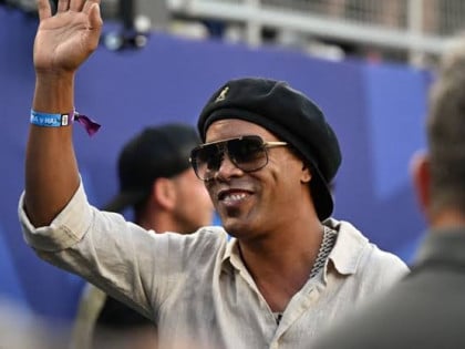 Ronaldinjo se vraća iz penzije: Još jedan gol za kraj karijere