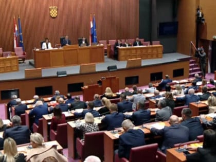 Опозиција: Власт погодује криминалу! ХДЗ: Ширите панику!