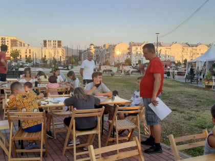 На радионици стрипа и малишани уживали у склопу Сајма књига