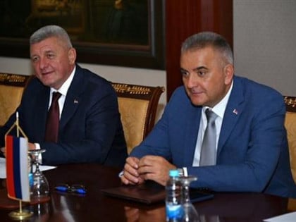 Минић: Студенти су будућност Републике Српске