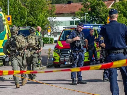 Drama u Švedskoj: Muškarac sa mačem upao u školu, ima povrijeđenih