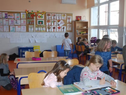 Растерећење за новчанике родитеља: Подршка за продужени боравак у приватним установама