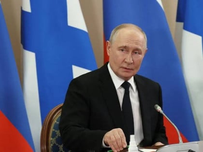 Путин: Јединствена Русија даје све од себе да дјелује одговорно