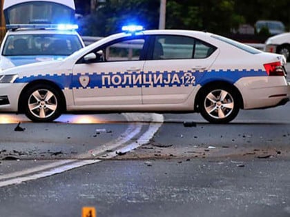 Тежак судар у Подновљу, погинуо моториста