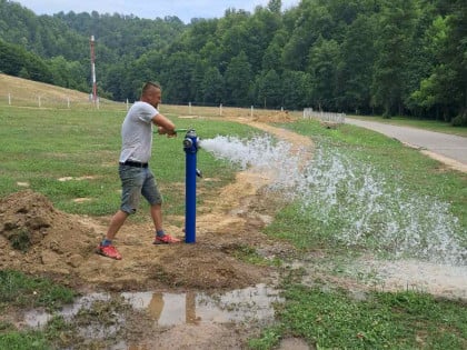Стигла вода до манастира Осовица