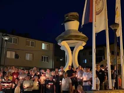 Suze i ponos u Kalinoviku: Građani odali počast generalu Mladiću