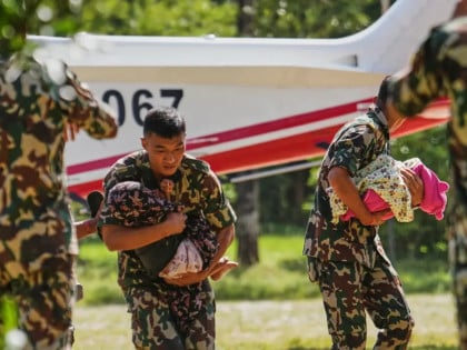 Crni bilans u Nepalu: Poginulo 469 osoba, više od 1.400 nestalo