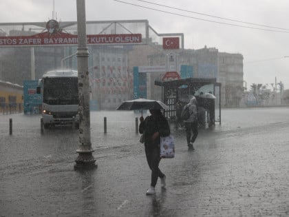 Oluja izazvala haos u Istanbulu