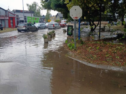 Oluja rušila po Prnjavoru (FOTO)