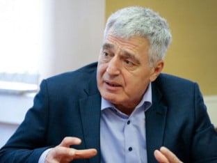 Prodanović objasnio zašto je priznanje Opštine Bratunac dodijeljeno Savi Miniću