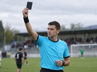 У Румунији уводе црни картон