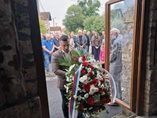 Парастос у Писарима: Сјећање на 16 погинулих бораца ВРС и двије цивилне жртве