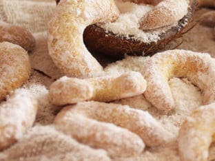Лагани рецепт за кокосове кифлице