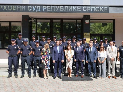 Судска полиција подмлађује кадар, Селак уручио рјешења за приправнике