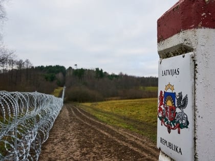 Letonija počela gradnju odbrambene linije prema Rusiji i Bjelorusiji: Rovovi, bunkeri i „zmajevi zubi“