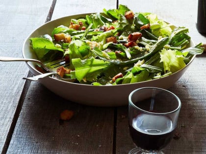 Moćni melem iz prirode: Salata od ove biljke izbacuje otrove i reguliše varenje